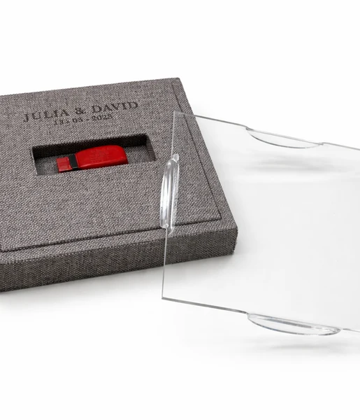 Box para pendrive BX03